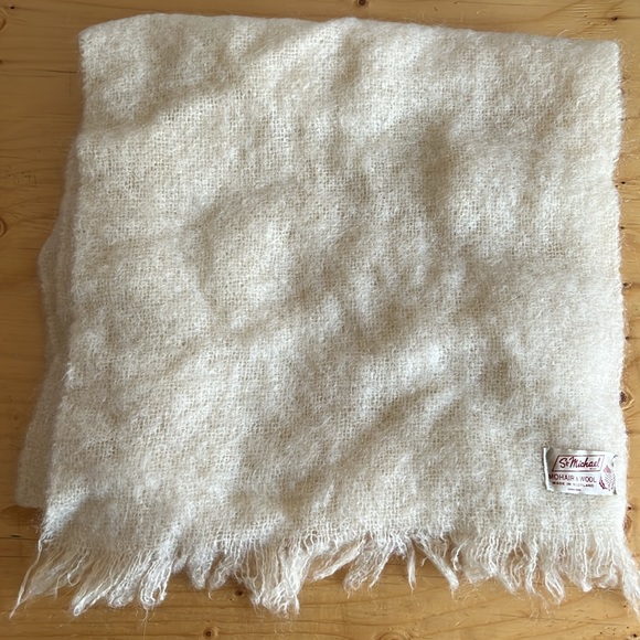 Vintage mohair and wool scarf - Picture 2 of 5